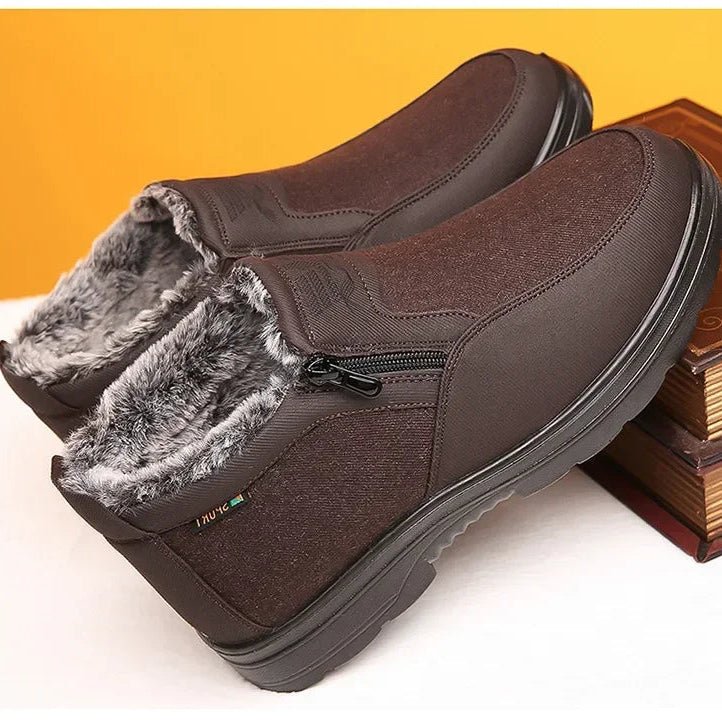 COLDPEAK – Men’s Leather Winter Boots with Thermal Fur Lining and Slip-Resistant Base 2