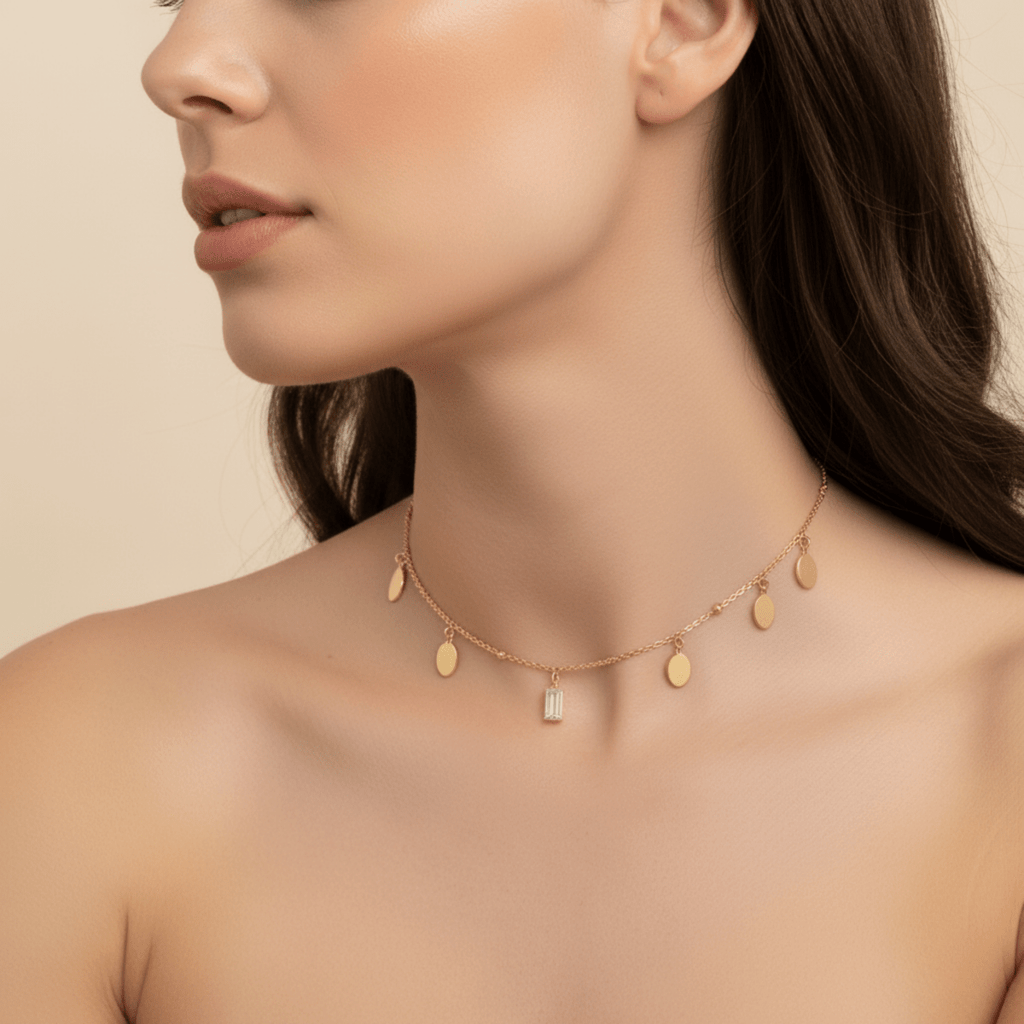 Petal maansteen gouden ketting