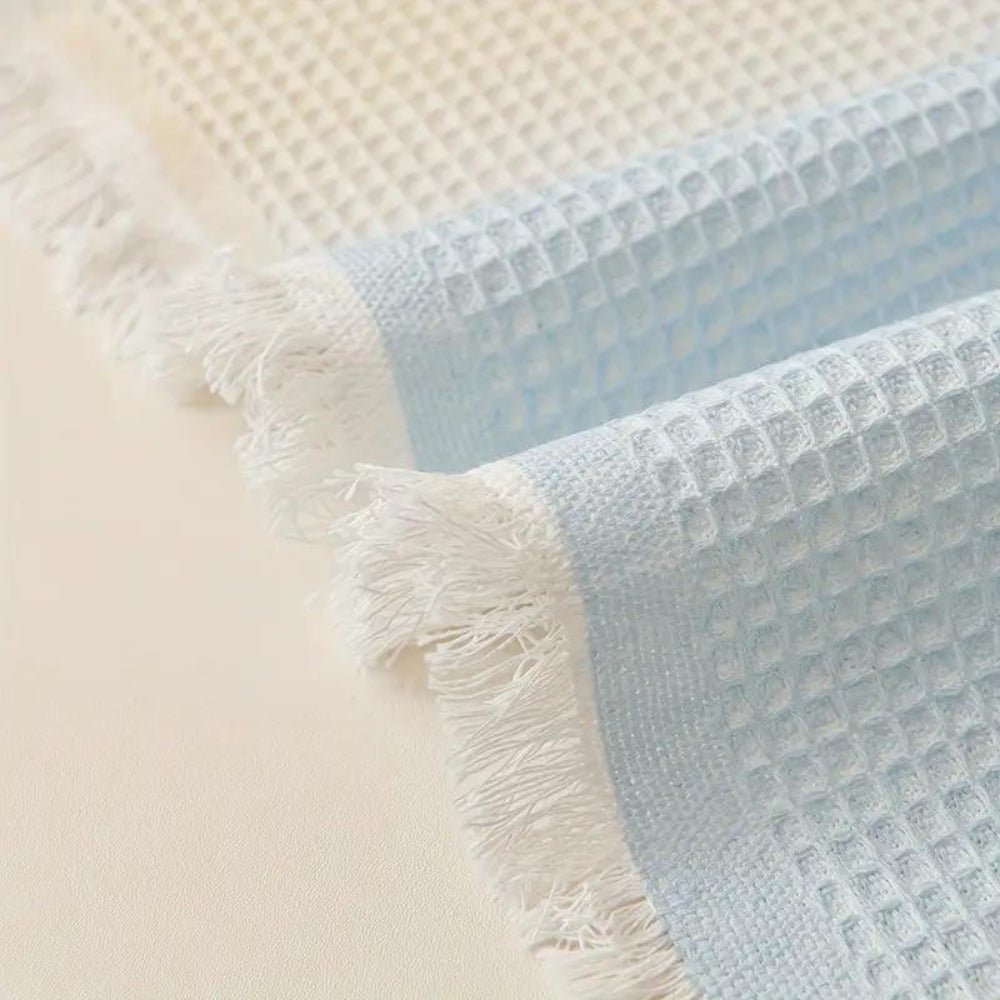 CoolGuard – Non-Slip Cooling Sofa Cover for Summer, Easy Care