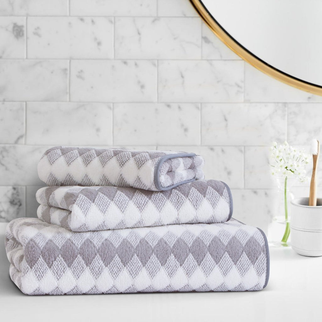 Elysoria Coral Weave Towels | Plush, durable towels with maximum absorbency and quick-dry