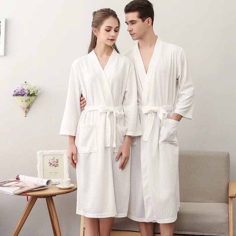 CottonWave – Unisex Waffle Bathrobe Made of Polyester