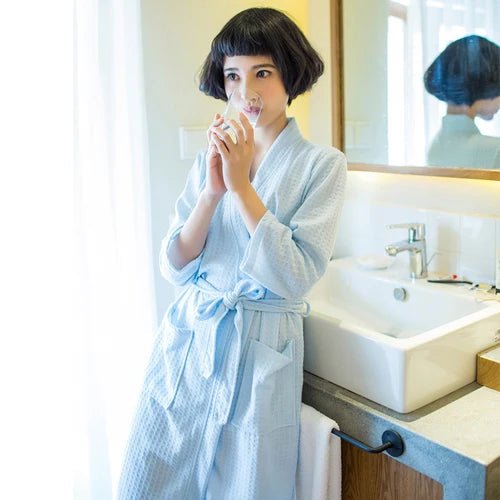 CottonWave – Unisex Waffle Bathrobe Made of Polyester