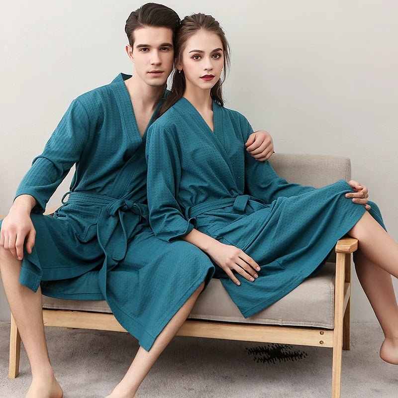 CottonWave – Unisex Waffle Bathrobe Made of Polyester