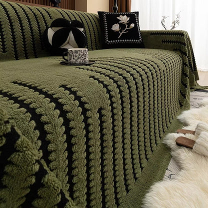 CouchGuard – Plush sofa cover with non-slip backing