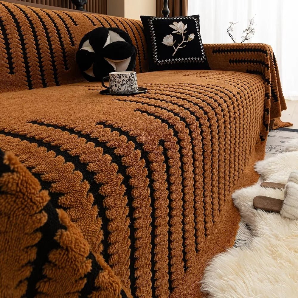 CouchGuard – Plush sofa cover with non-slip backing