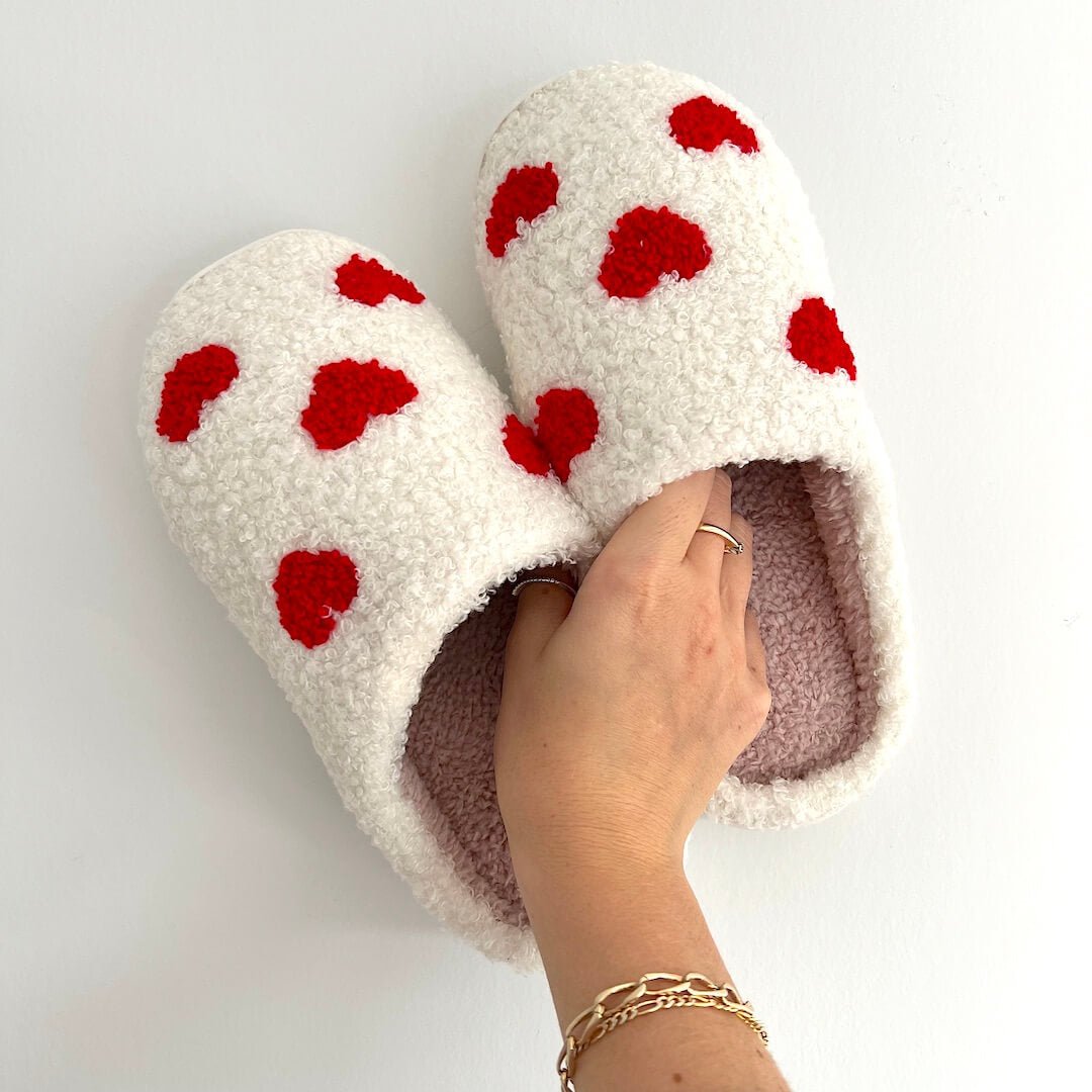 Cozyheart Slipper - Plush slippers with heart design for women 8