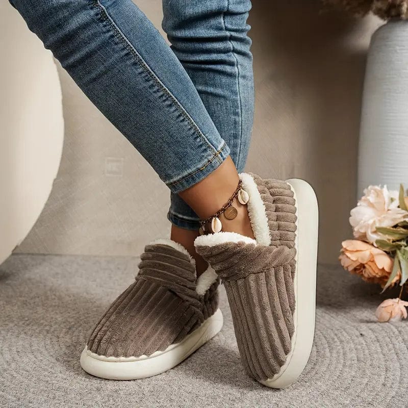COZYWALK – Thermal Slippers for Warmth and Comfort in Winter