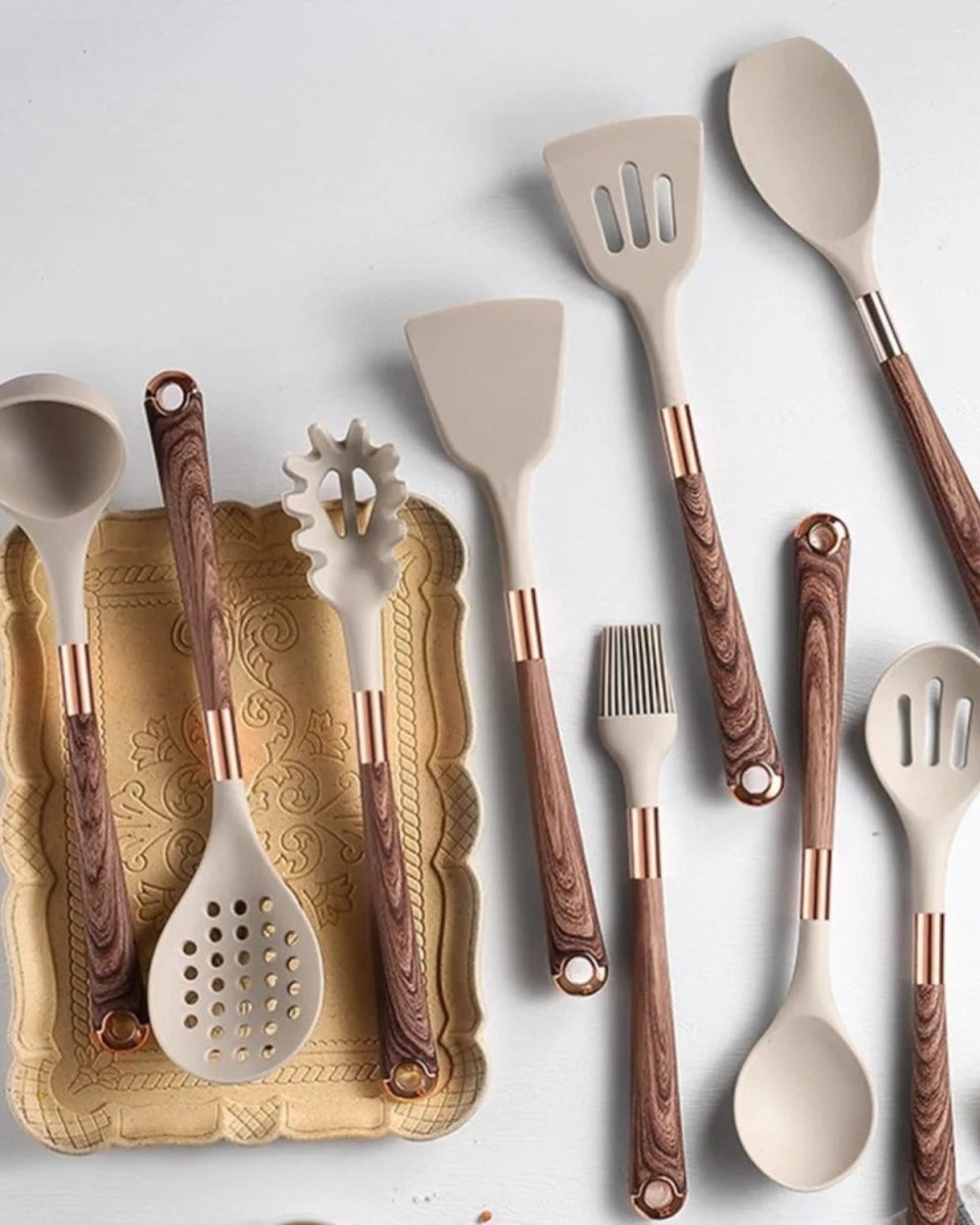 Cuivra - 11-Piece Kitchen Utensil Set with Faux Wood Handles & Silicone Heads 1