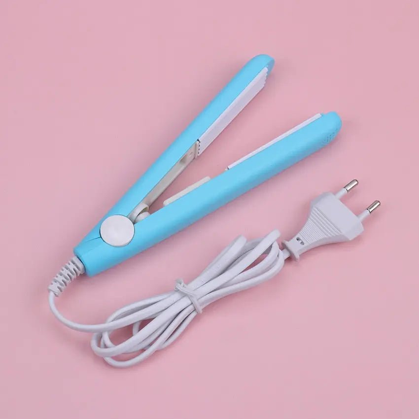 Mini curling iron for gentle curls-portable hair scooter, compact and fast, ideal for trips, black, 200 ° C adjustable 2