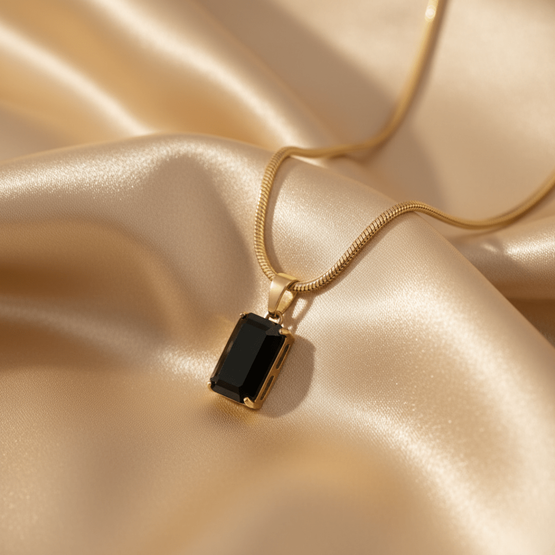 Deep Tide Onyx Hanger Ketting