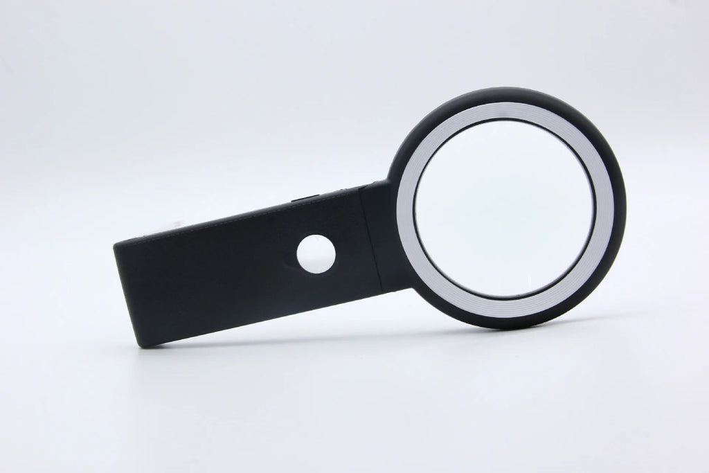 High-Power Foldable Magnifying Glass with 18 LED Lights & Stand - 10X/30X Magnification 5