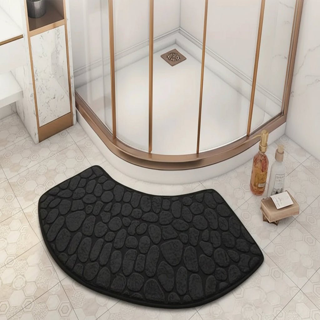 SOAKLY CURVEO – CURVED ABSORBENT NON-SLIP BATHROOM MAT FOR SHOWER USE 0
