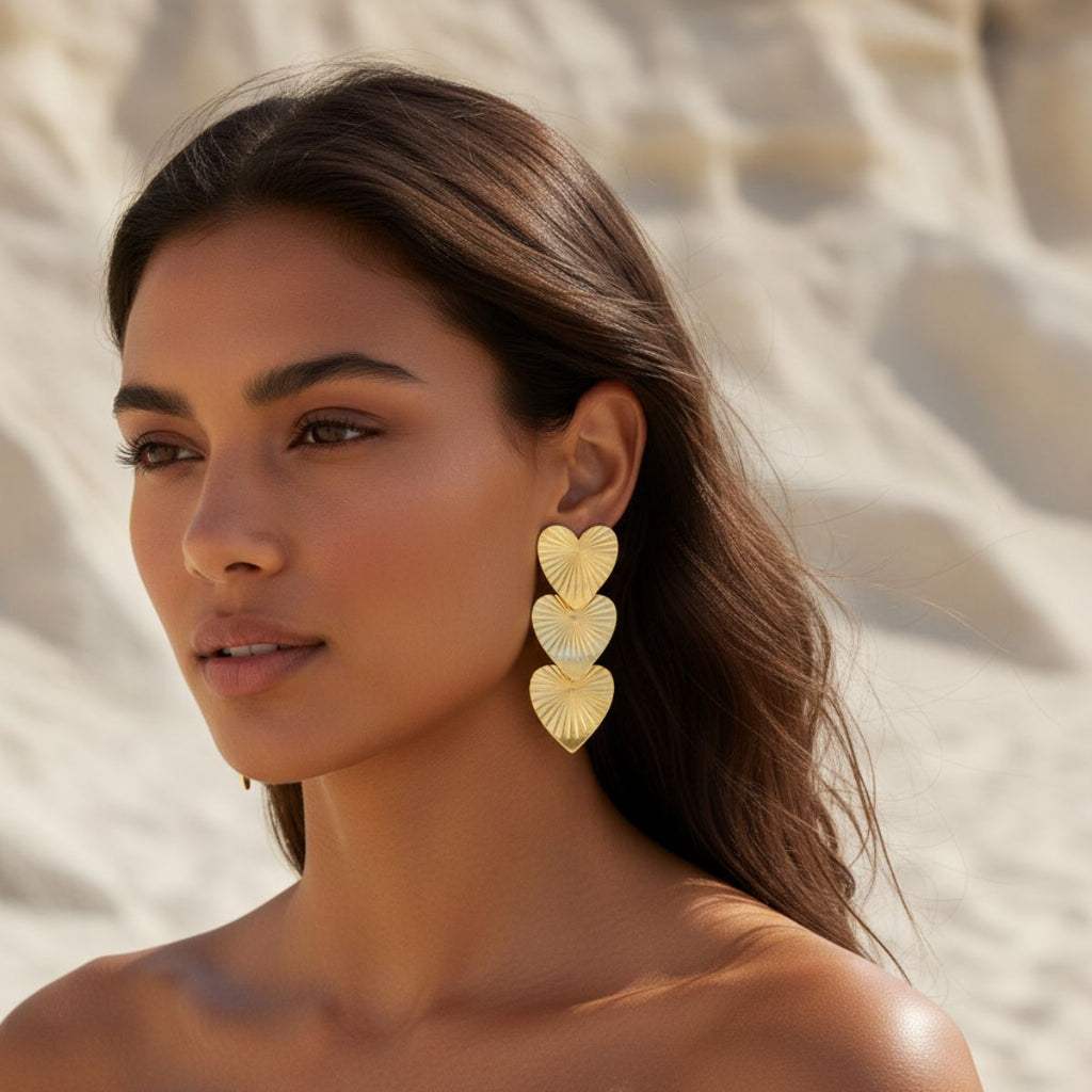 Dune Gesculpteerde Gouden Hart Oorbel