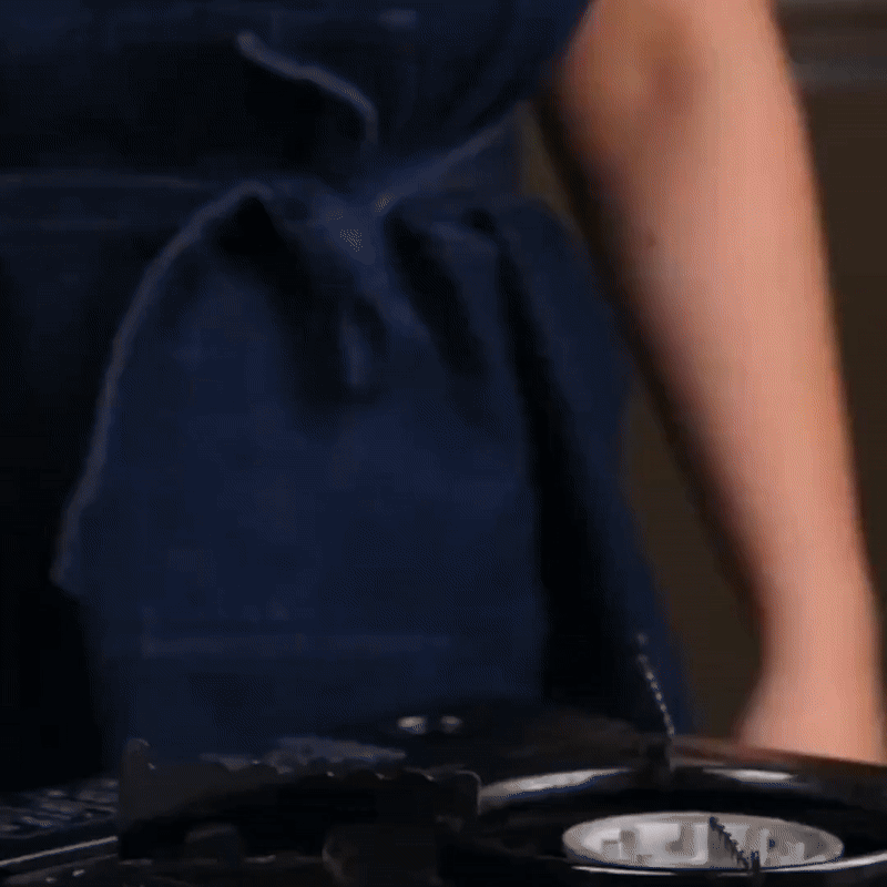 Titan Premium - Vasaroitu titaanipannu kaikille lämmönlähteille