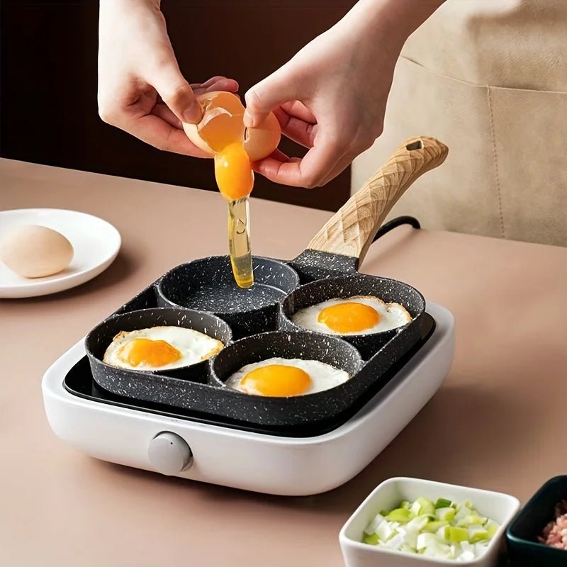 EGGMASTER – Padella per omelette antiaderente a 4 fori