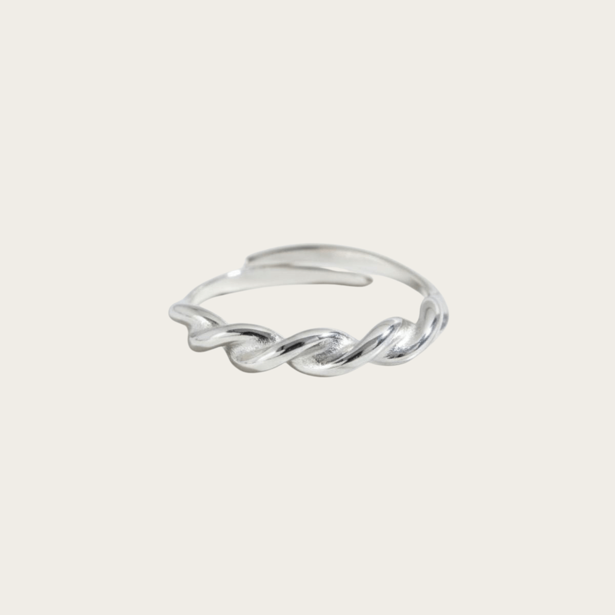 Anillo trenzado de cuerda oceánica