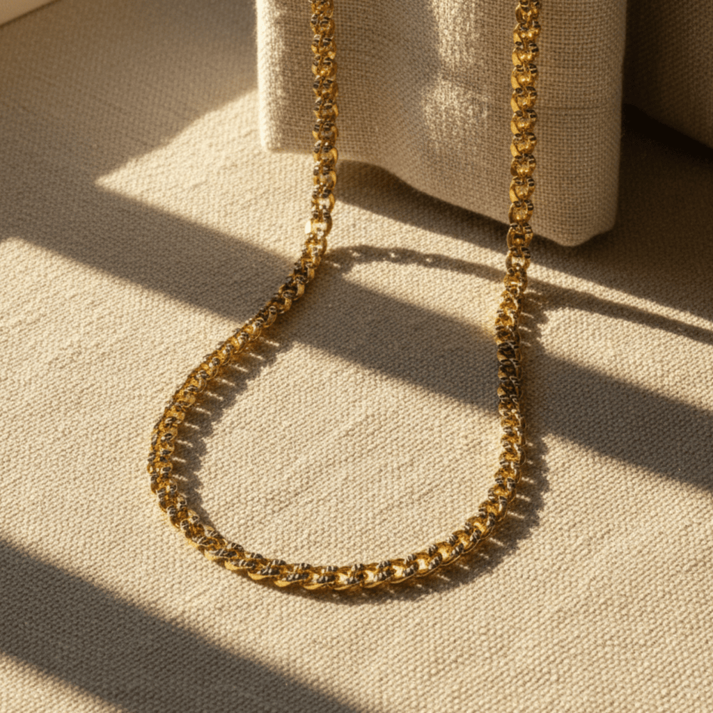 Elegante Curb Ketting - Op Maat Gemaakte Lengtes & Metaalopties Handgemaakt Ontwerp