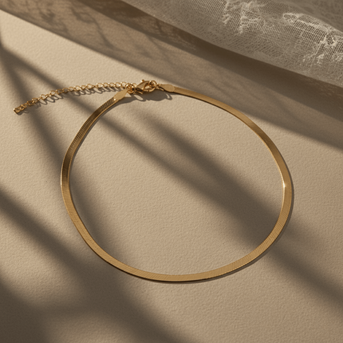 Elegante platte gouden ketting - verstelbare gouden choker