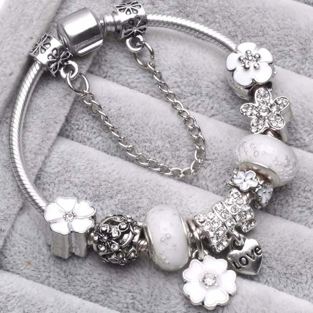 Elegant Floral Charm Bracelet in 925 Sterling Silver for Women - Nature-Inspired Design 3