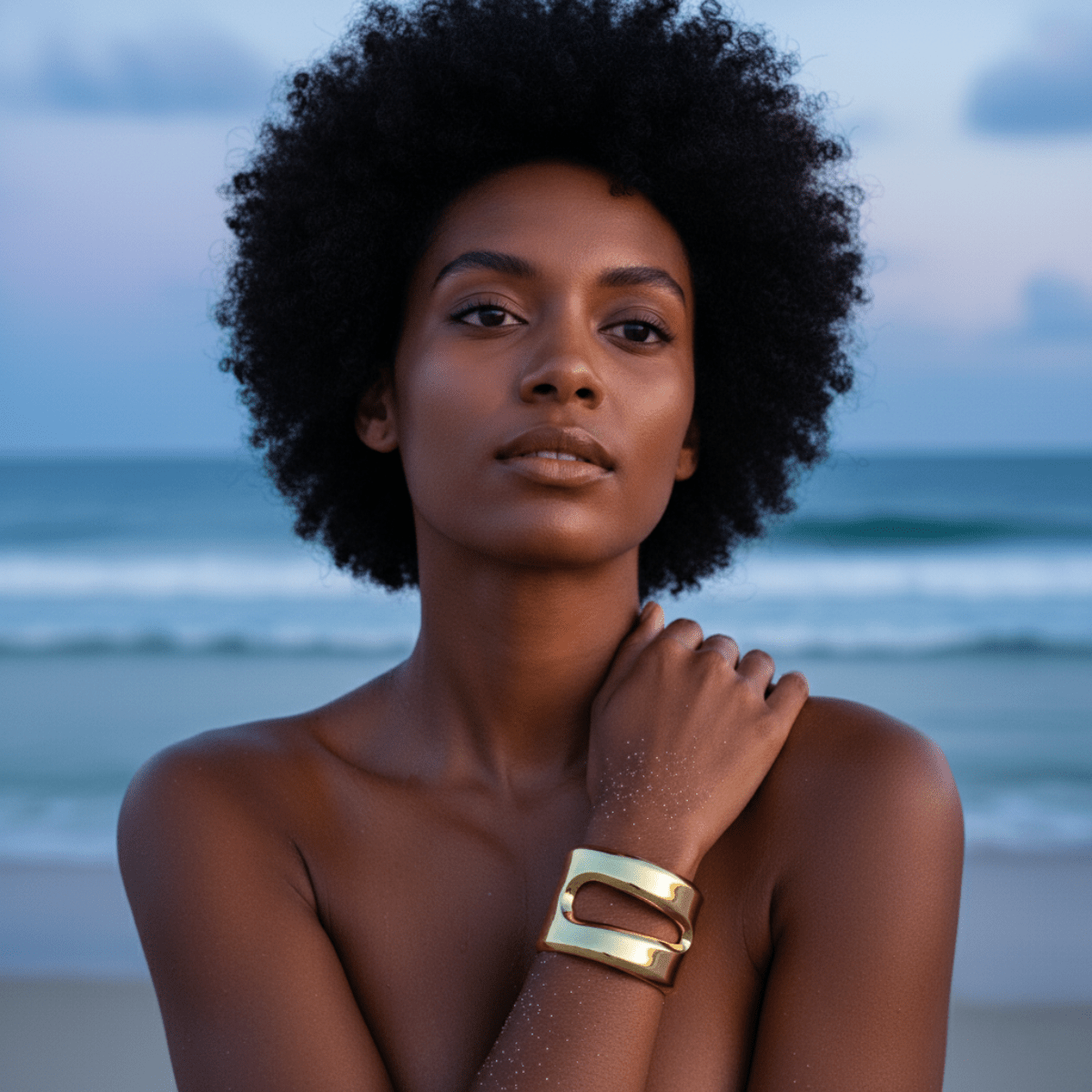 Elegante gouden statement manchet - vergulde messing accessoire voor stijlvolle uitstraling