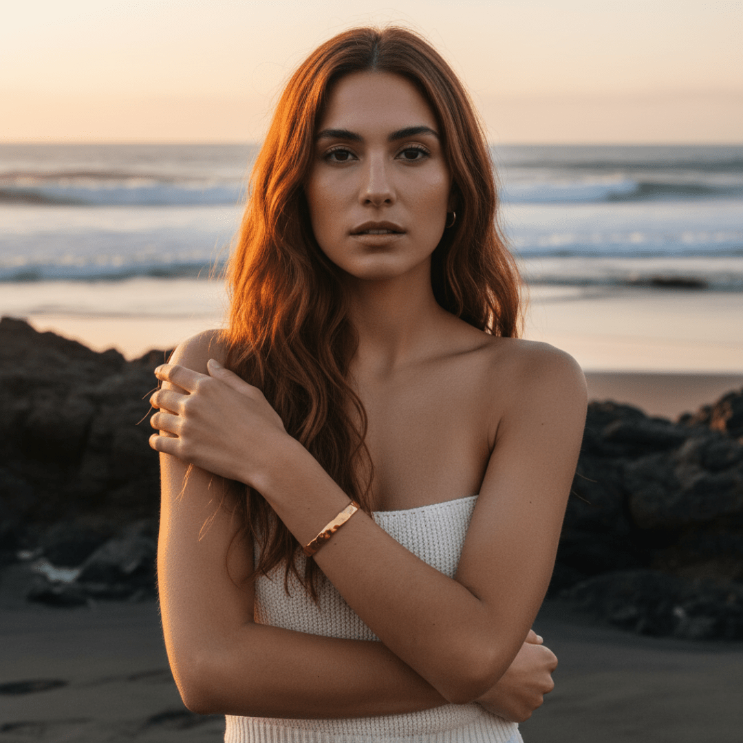 Elegante gesmede manchetarmband in goud - verstelbare pasvorm