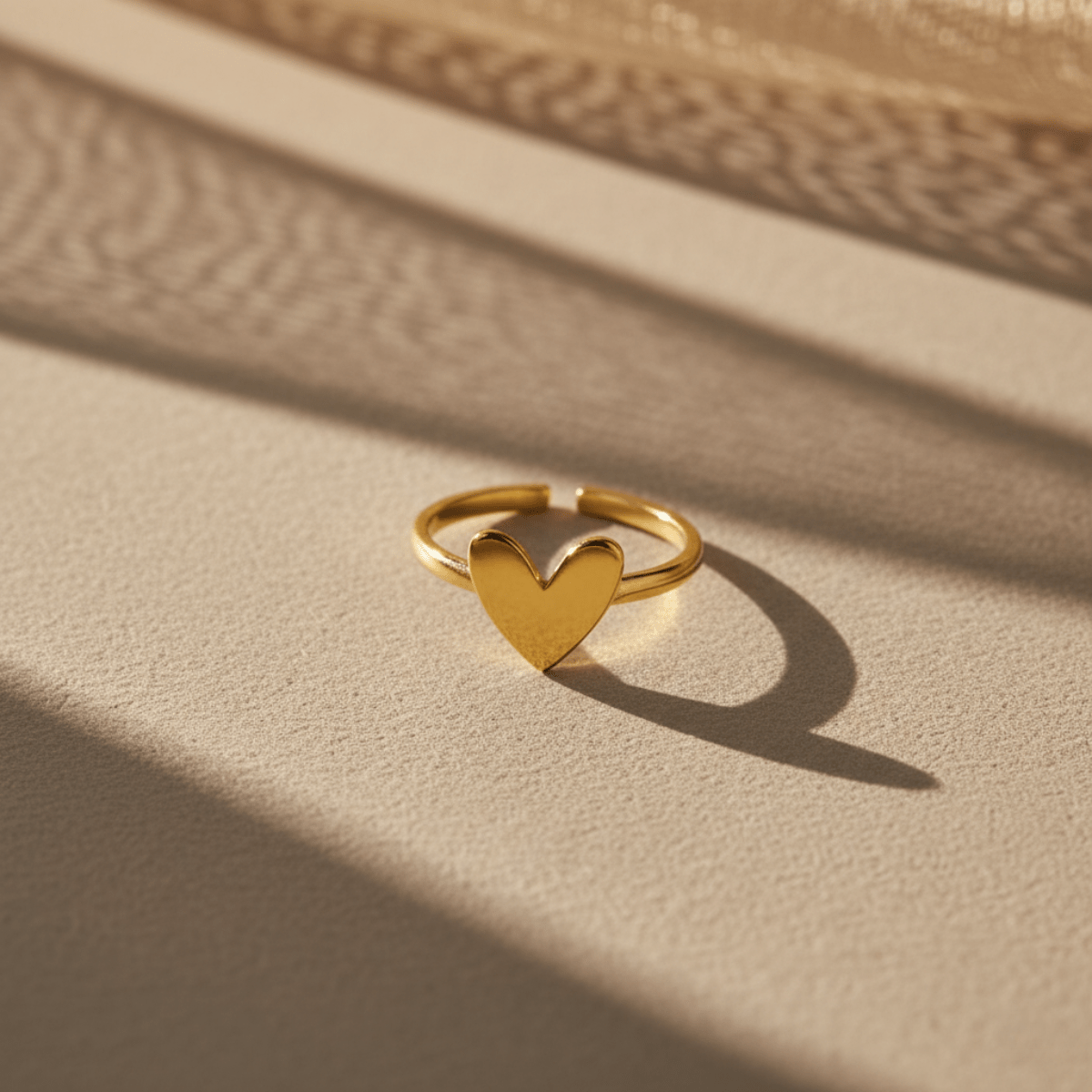 Anillo ajustable Golden Shore Heart