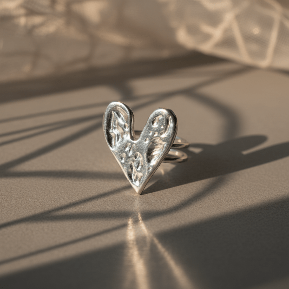 Anillo Corazón Mar a la Luz de la Luna