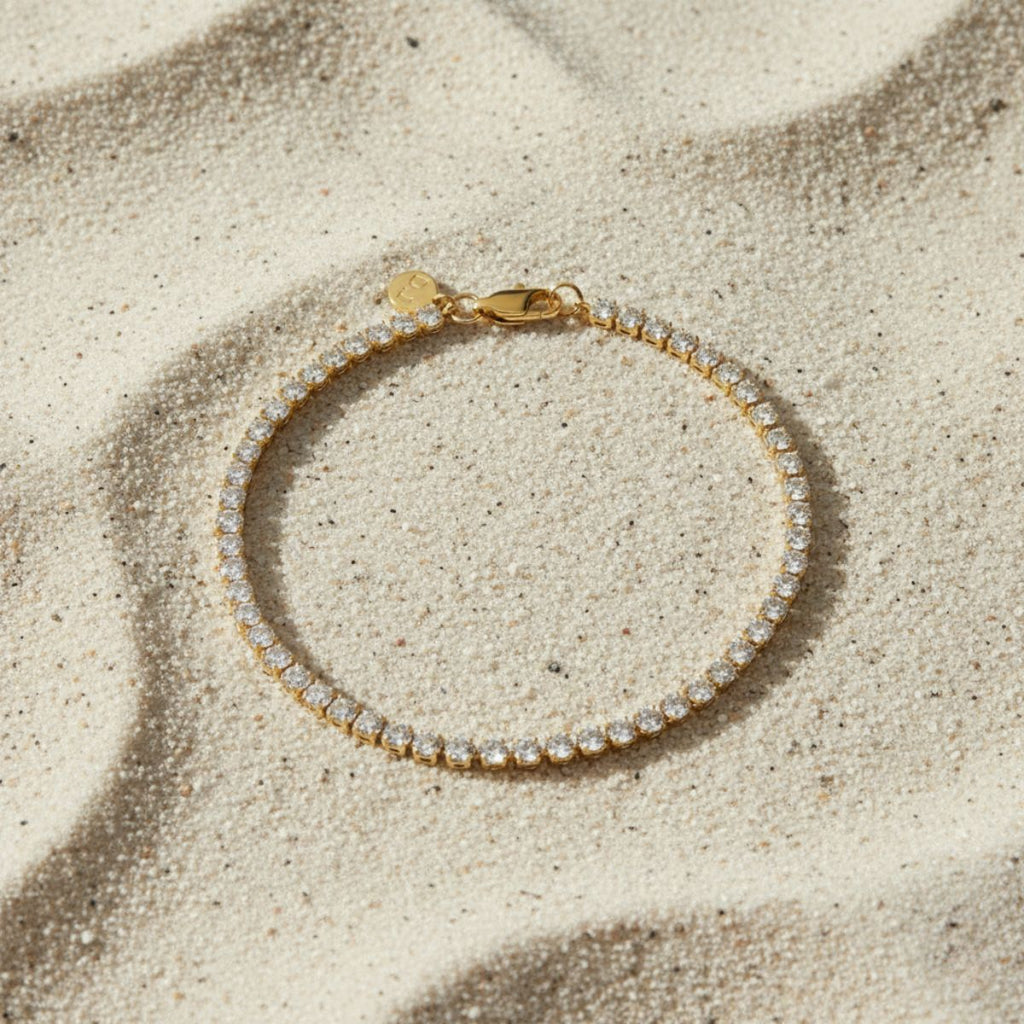 Elegant Tennis Bracelet with Cubic Zirconia - Minimalist Design for Any Occasion