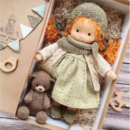 ELORA – Bambola Waldorf fatta a mano in cotone