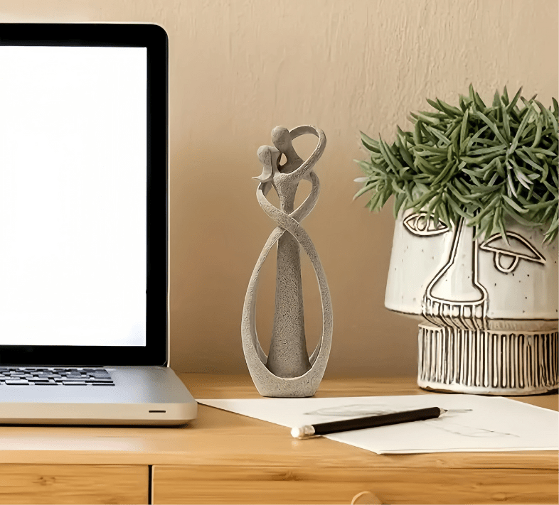 Eeuwige omhelzing - Abstract Sculptuur voor tijdloze liefde