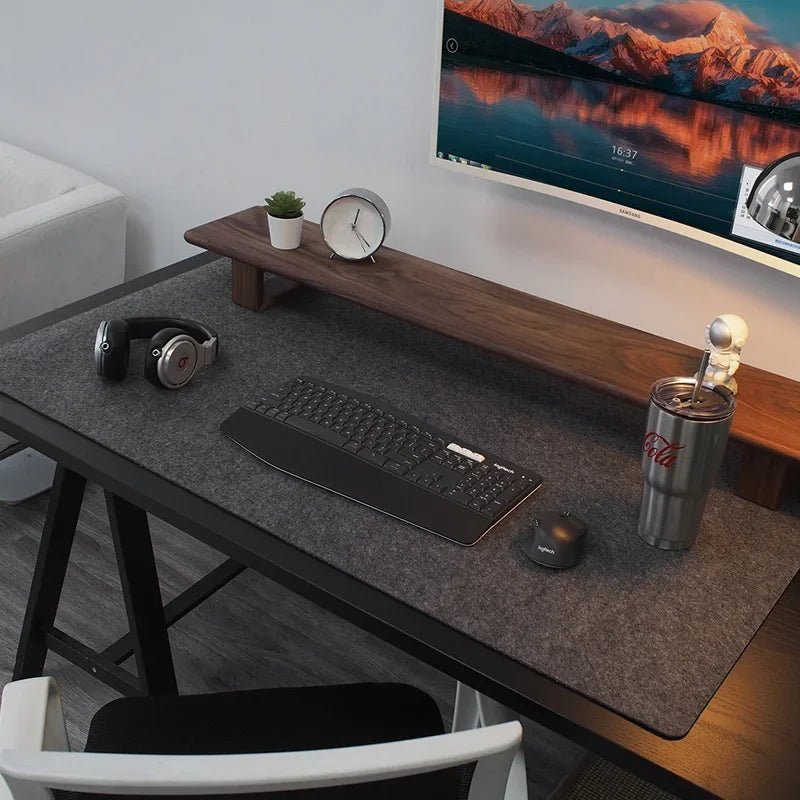 COREPAD – Stable Wool Felt Comfort for Gaming & Work Desks