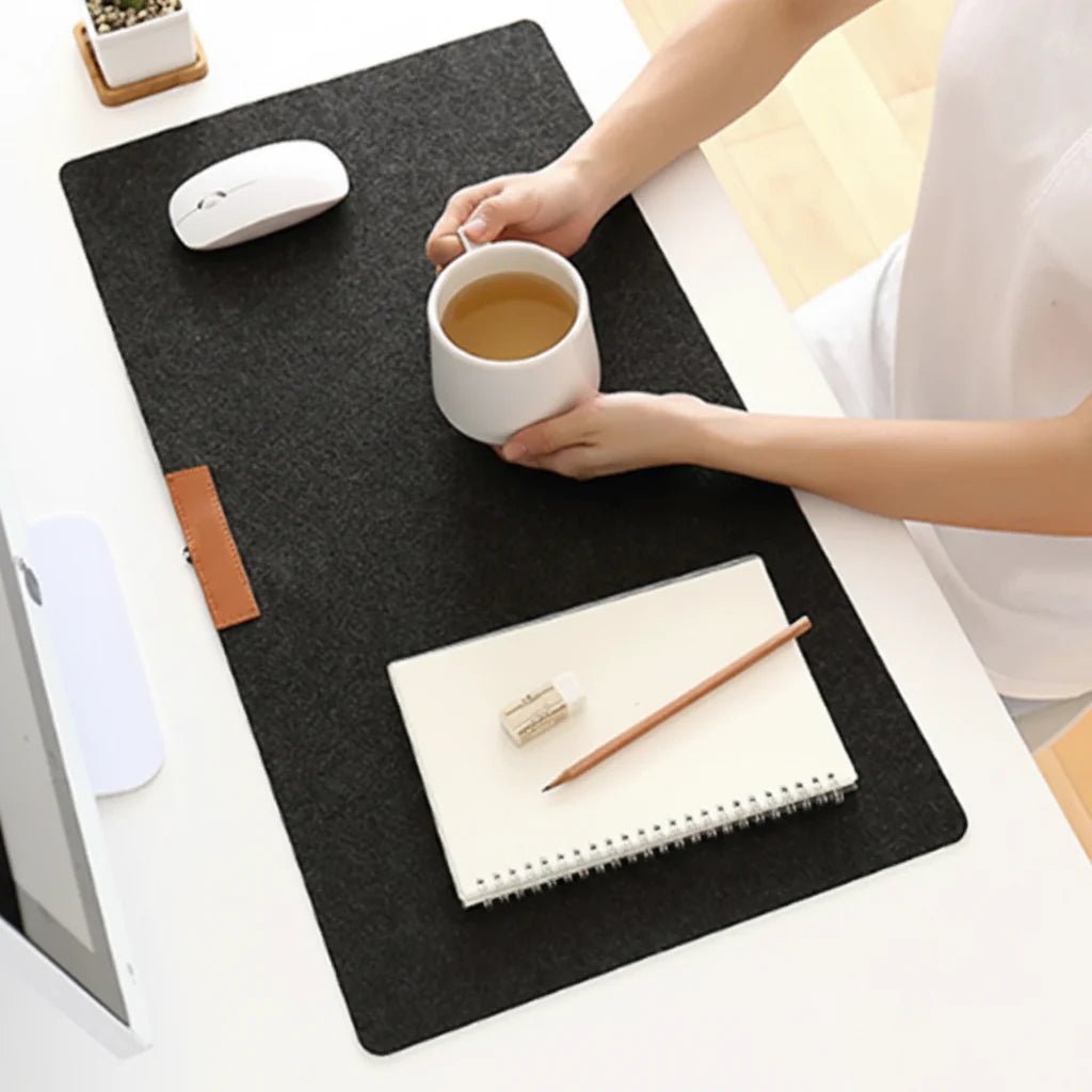 DESKLY – Confort doux en feutre pour des espaces de travail propres