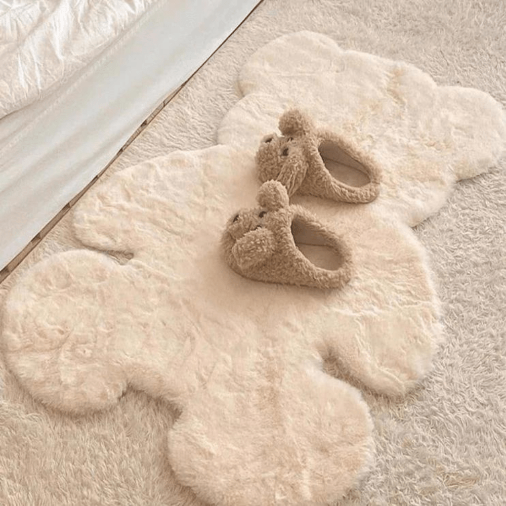 KIDDYCLOUD – Plush Cartoon Floor Mat for Bedroom Comfort 2