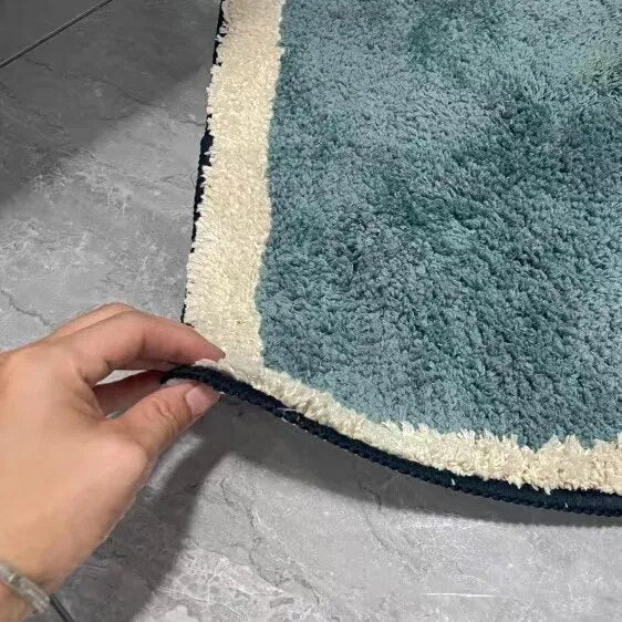 FORMIVA – Abstract Handmade Bath Mat with Non-Slip Backing for Bathroom 5