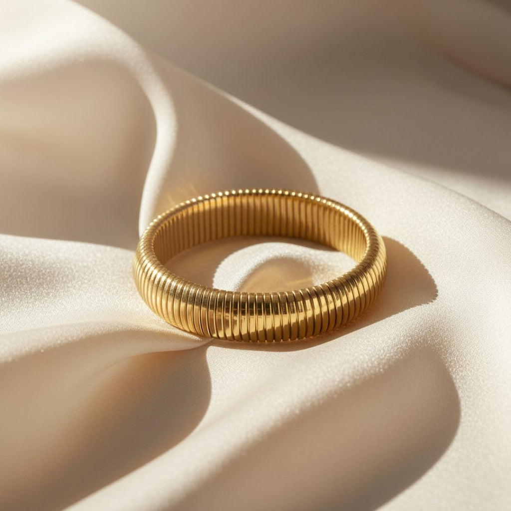 Bracciale Rigido Geometrico - Acciaio Inossidabile Dorato, Impermeabile e Ipoallergenico