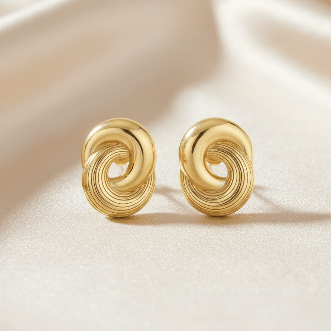 Pendientes de botón con nudo dorado Sol Dorado