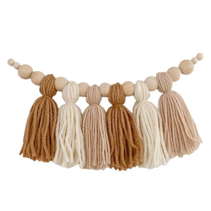 Glow String Baby Room Garland – Soft Wooden Bead Decoration for a Calm and Magical Atmosphere