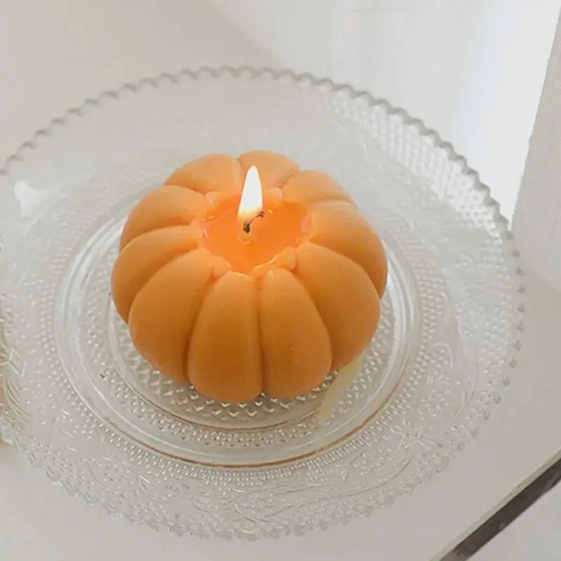 GlowHarvest – Vela aromática artesanal en forma de calabaza para una atmósfera acogedora
