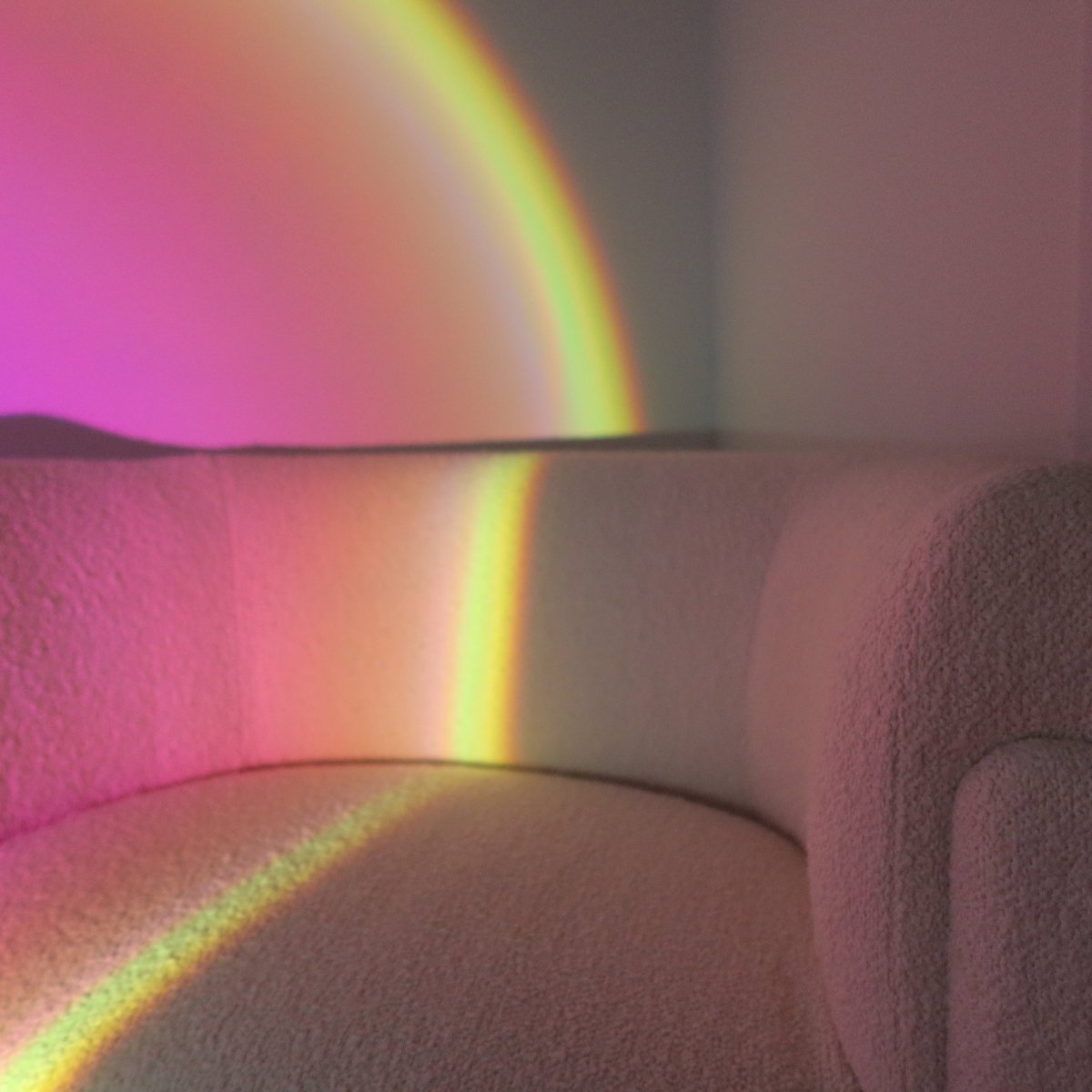 Golden Glow - Sunset lamp for atmospheric lighting indoors 7