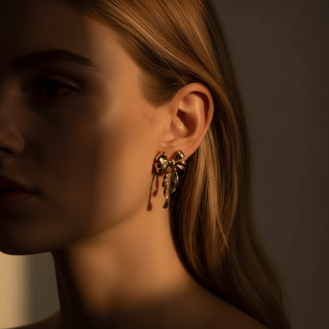 Pendientes colgantes dorados Golden Tide Ribbon