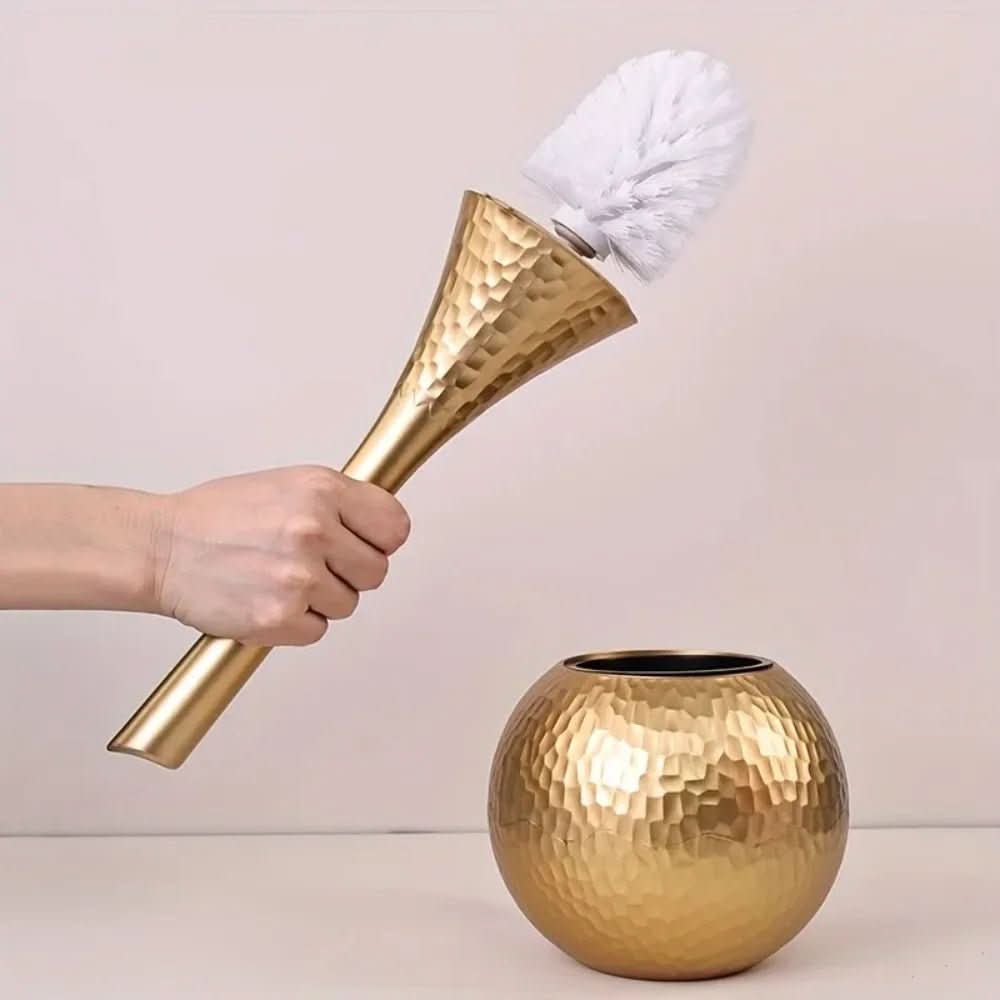 GoldenLuxe Sculpted Toilet Brush | Luxury Bathroom Accessory | Modern Gold Design | Hygienic Cleaning Tool 3