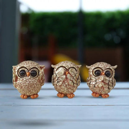 Goldeule Owl Decorative Statue – Handcrafted Antique Gold Accent for Elegant Interiors