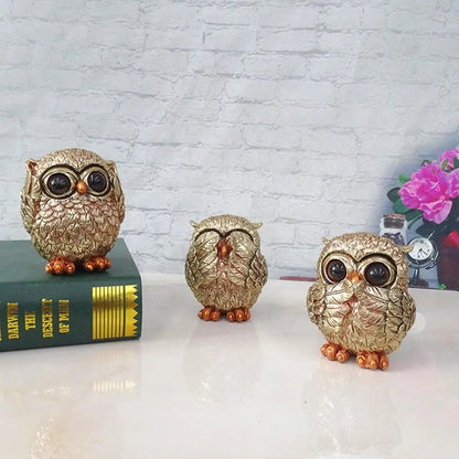 Goldeule Owl Decorative Statue – Handcrafted Antique Gold Accent for Elegant Interiors