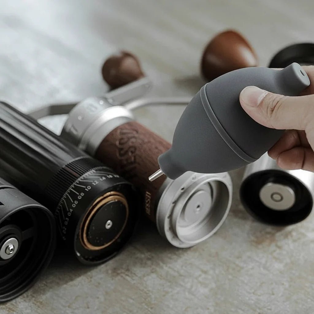 GRINDJET – Ilmapuhallin kahvimyllyjen puhdistustyökalu