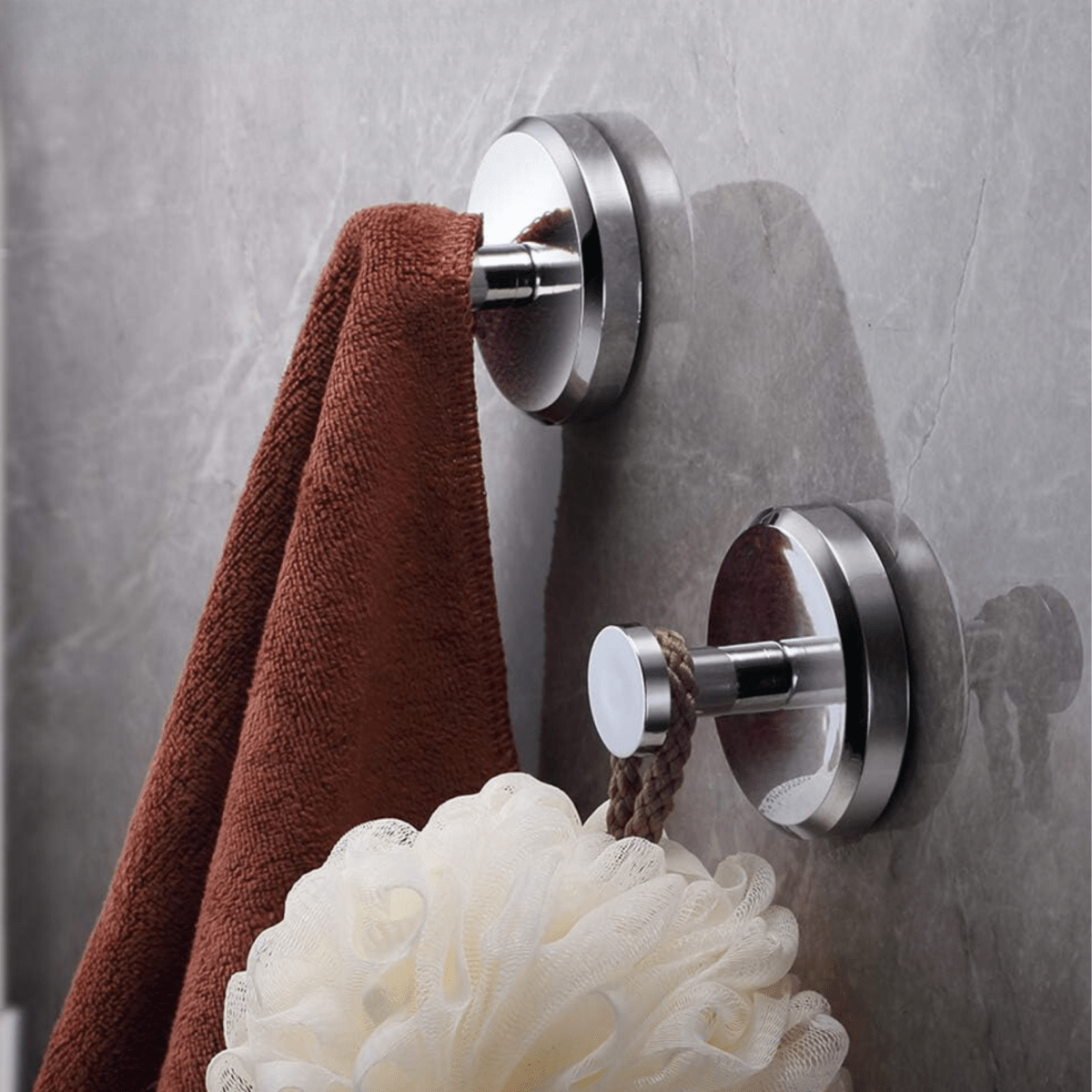 GRIPLOCK – Reusable Vacuum Hooks for Space Optimization