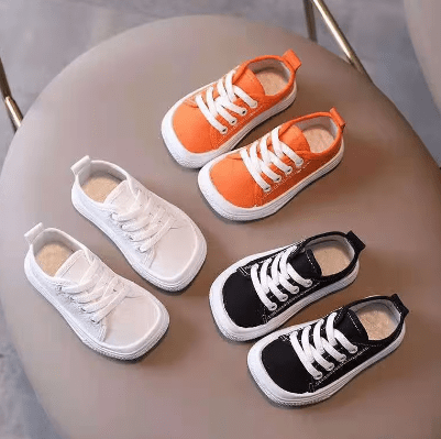FlexiSteps - Ergonomic Barefoot Sneakers for Kids with Anti-Slip Sole 1