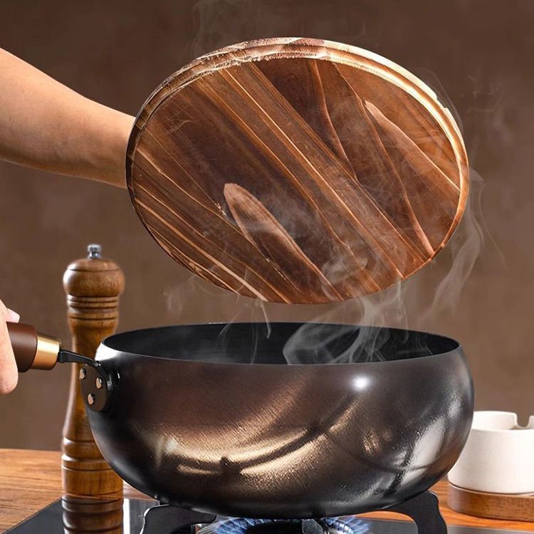 HEATBELLY – Heavy-Duty Cast Iron Pan with Lid