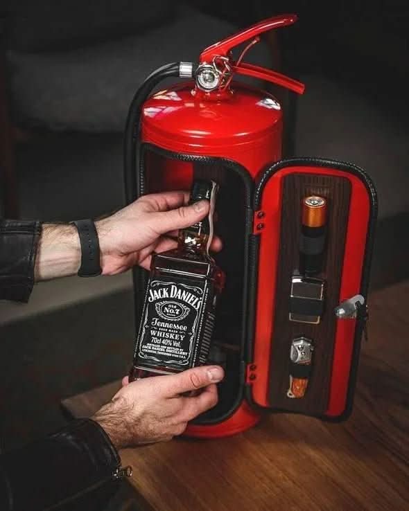 SPARKSTASH – Hidden Drink Storage in Fire Extinguisher Design
