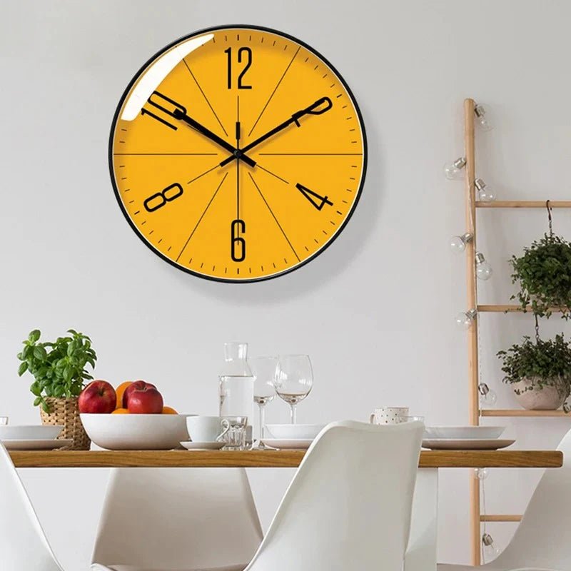HUSKLOK – Silent Nordic Wall Clock with Minimalist Design
