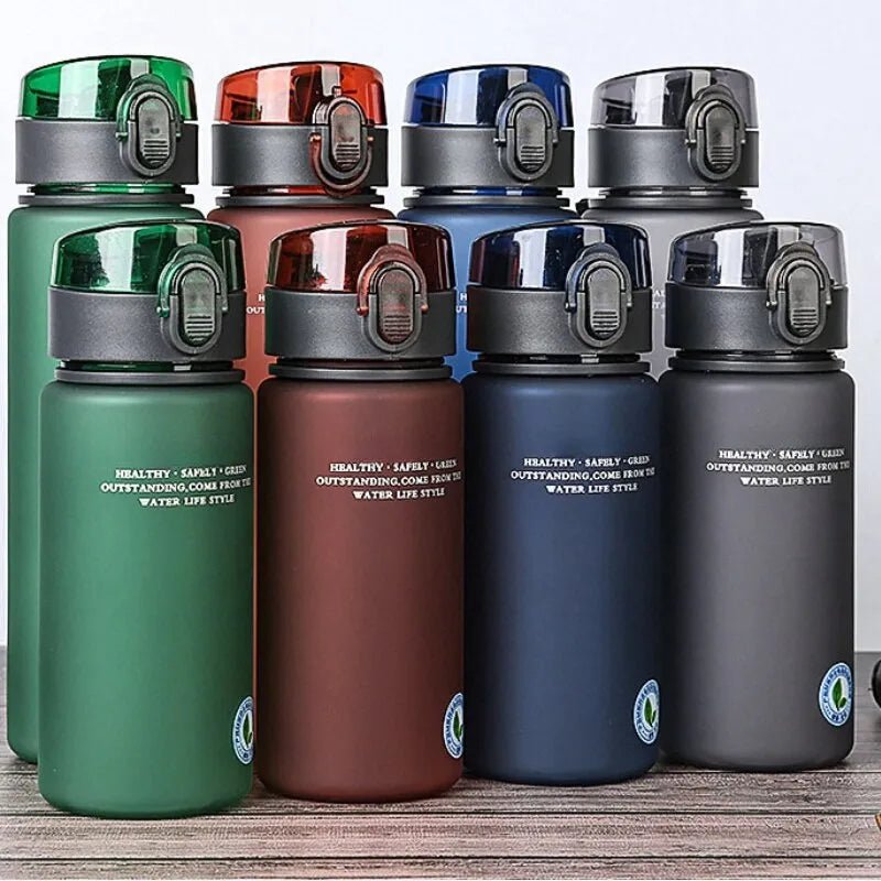  Hydrasport - Delicate sports bottle made of BPA -free plastic, 400ml/560ml-3